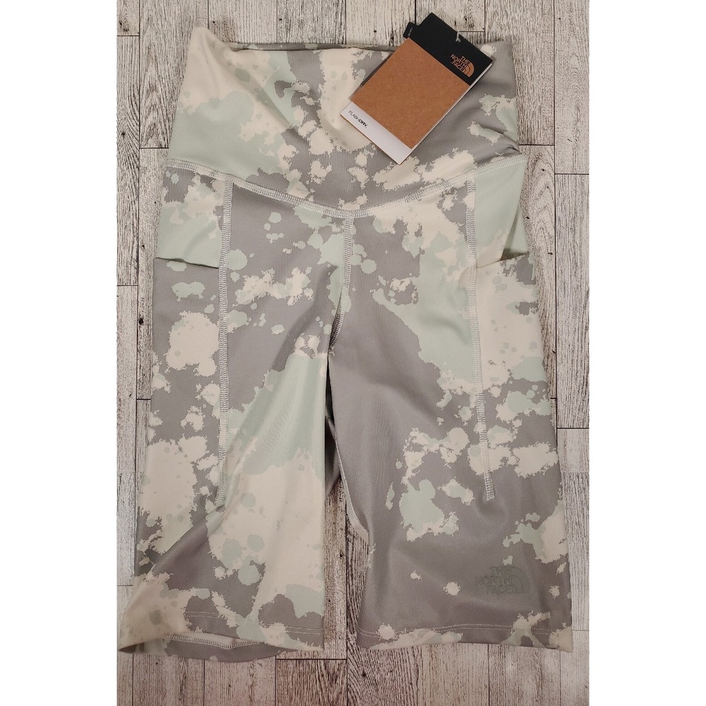 North Face Shorts Womens XS Flash Dry Gray Camo Biker Fitted 9" Inseam NEW